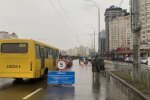Блокпост в Киеве, фото: Facebook