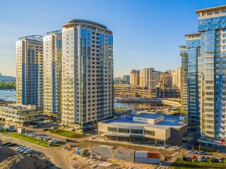 Новостройка возле Днепра