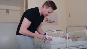 Рождение ребенка. Фото: Youtube